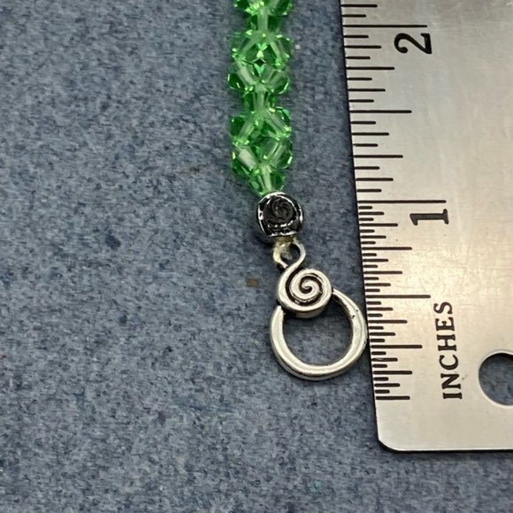 Toggle Bracelet 8 In Silver Swirl Translucent Green Faceted Bead Retro Cottage - Picture 4 of 5
